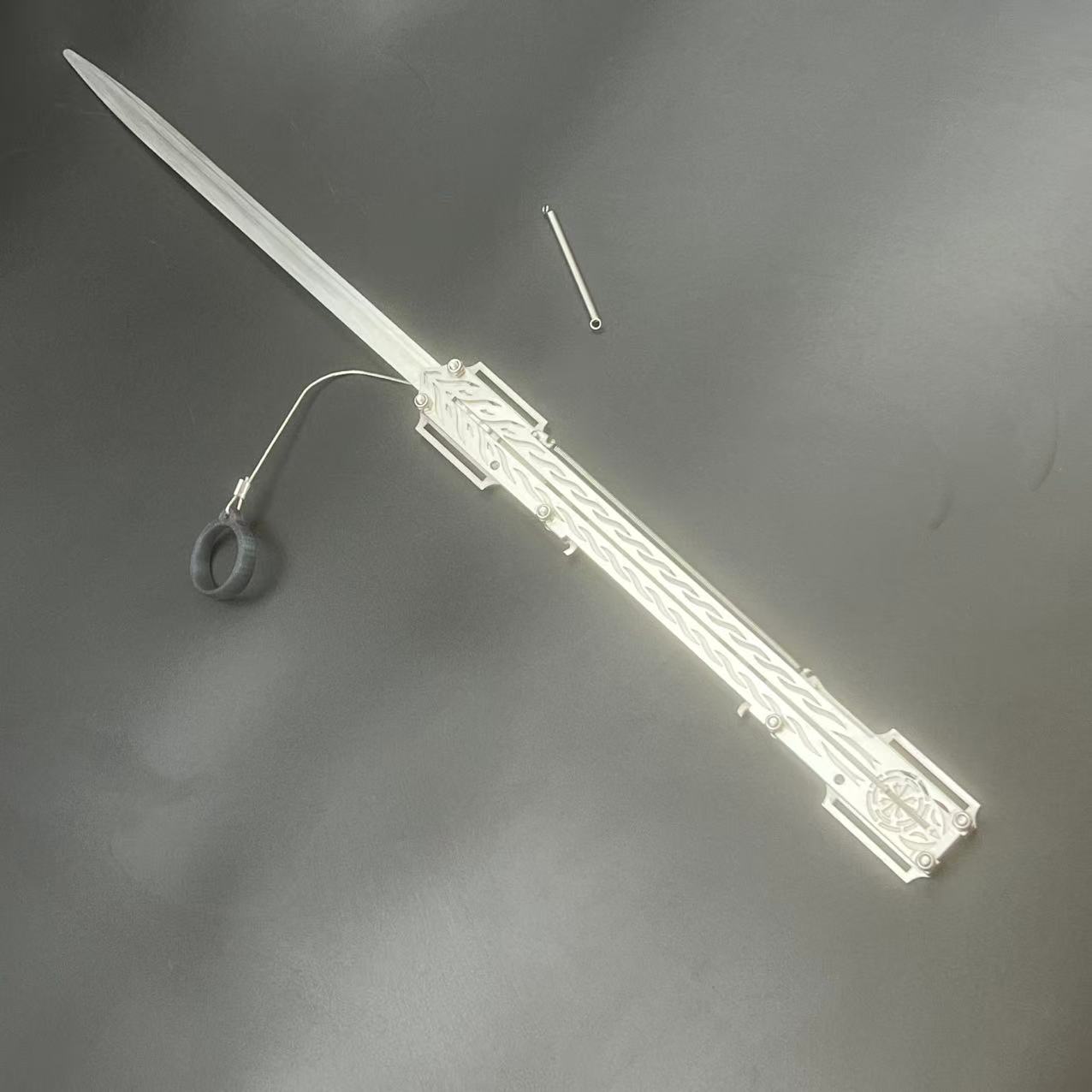 Épée à manche élastique en aci - Cosplay Prop Dagger avis et prix